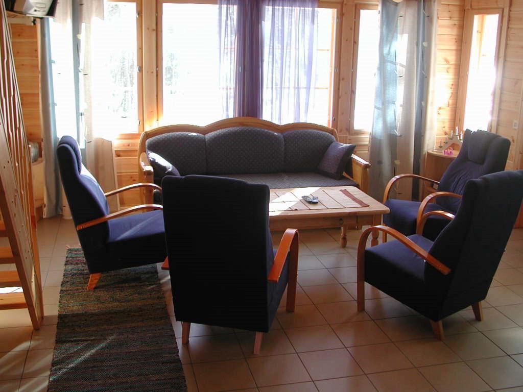 Ylae-Saarikko Holiday Cottages Kuusa Pokoj fotografie
